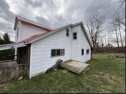 332 Ridge Rd, S Mahoning/Plumville PA 16211