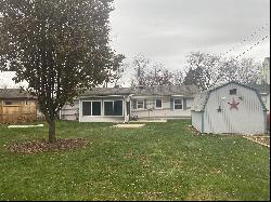 251 Appletree Lane, Valparaiso IN 46383