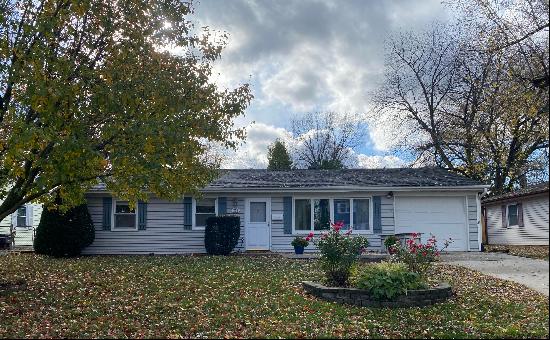 251 Appletree Lane, Valparaiso IN 46383