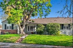 4454 Bakman Avenue, North Hollywood CA 91602