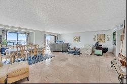 520 Brickell Key Dr Unit A-BH25, Miami FL 33131