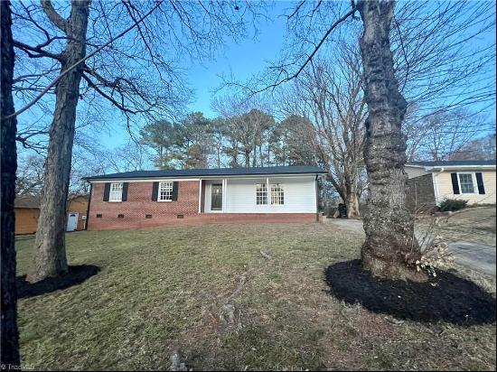 331 Woodhaven Drive, Burlington NC 27217