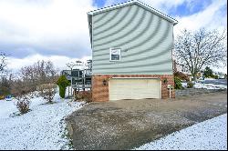 238 Rizzi Drive, Penn Twp - Wml PA 15642