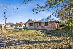 1614 Madison Street, Weatherford TX 76086