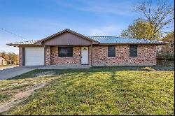 1614 Madison Street, Weatherford TX 76086