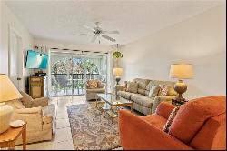 1055 Forest Lakes DR #E209, Naples FL 34105