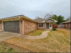 1211 Orchard Drives, Shawnee OK 74804