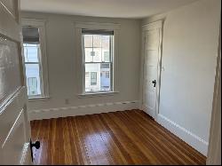 338 Brookline St #1, Needham MA 02492