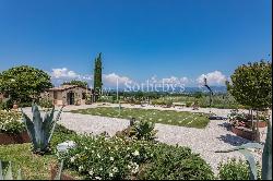 Unique Estate with views over Assisi