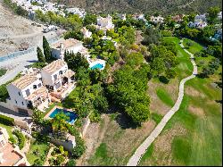 Luxurious 5-Bedroom Villa in La Quinta, Benahavis with Sea and Golf Views