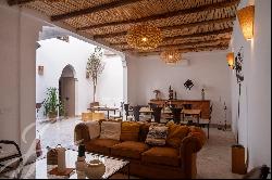 Exquisite 4 bedroom Riad for sale in Marrakech