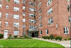 3725 Henry Hudson Parkway 10A In Riverdale, New York