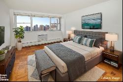 75 Henry Street 31G In Brooklyn Heights, New York