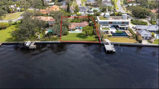 306 Blanca Lane, TAMPA, FL, 33606