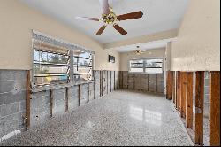 745 Sunset Cove, MADEIRA BEACH, FL, 33708