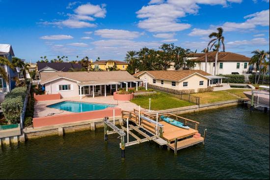 825 116th Avenue, TREASURE ISLAND, FL, 33706