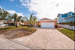 825 116th Avenue, TREASURE ISLAND, FL, 33706