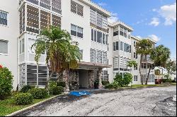 100 Waverly Way 403, CLEARWATER, FL, 33756