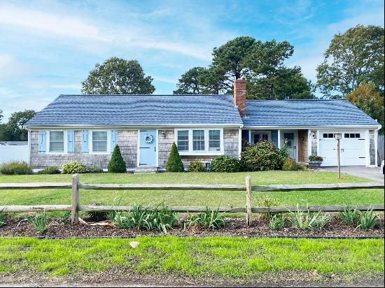 56 Captain Lothrop Road, Yarmouth, MA 02664