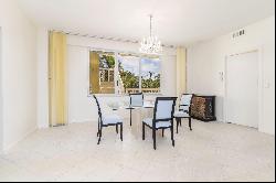 389 S Lake Drive 2H In Palm Beach, Florida