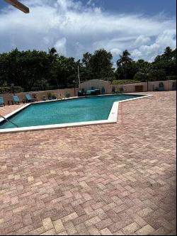 5200 N Flagler Drive 1801 In West Palm Beach, Florida