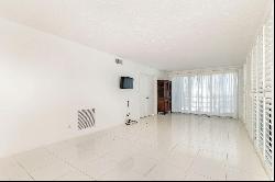 3901 S Flagler Drive 1004 In West Palm Beach, Florida