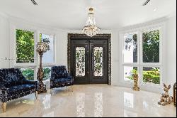 9400 Old Cutler Rd In Coral Gables, Florida