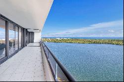 100 Lakeshore Drive 1753 In North Palm Beach, Florida