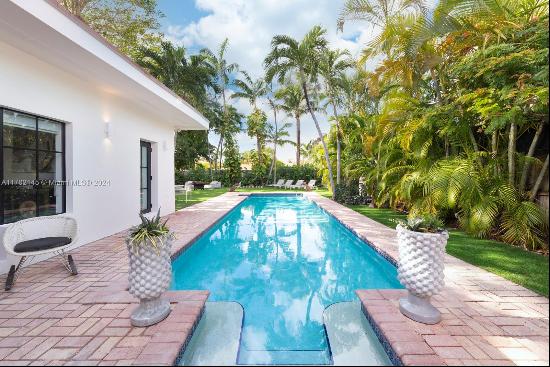 3144 Royal Palm Ave In Miami Beach, Florida