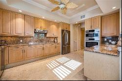 501 Avellino Isles Cir