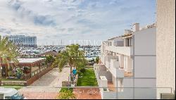 Villa for sale in the Marina, with pool, Vilamoura, Algarve, Portugal