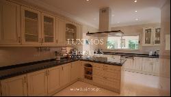 Modern V6 Villa,with swimming pool and mini golfe, Lagos, Algarve