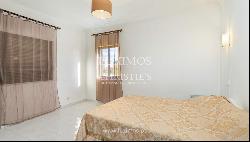 Spacious villa, with sea view, Quarteira, Algarve