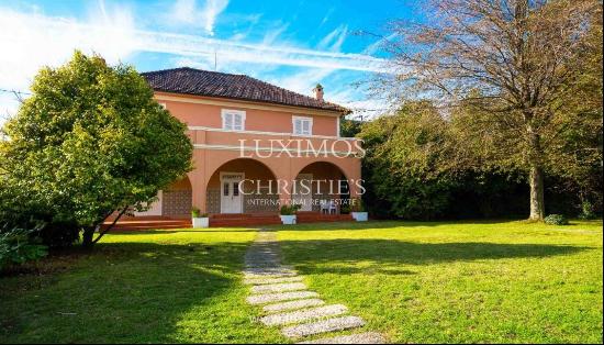 Detached villa with gardens, for sale, in Foco, Porto, Portugal