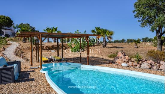 6 Bedroom Villa with pool for sale in Vila Nova de Cacela, Algarve