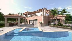 4 bedroom villa with pool, for sale in Portimão, Algarve