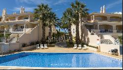 4 bedroom semi-detached villa, with pool, for sale in Vilamoura, Algarve