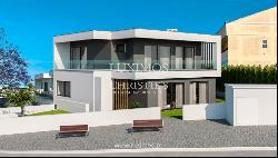 Contemporary 3+1-bedroom Villa, under construction, in Portimão, Algarve