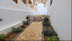 Modern 4-bedroom Villa, with pool, for sale in Lagos, Algarve