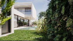 Five bedroom villa with pool and sea view, for sale, in Gaia, Portugal