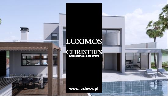 4-bedroom luxury villa with pool, for sale in Lagos, Algarve