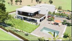 New 4-bedroom villa with sea view, for sale in Loulé, Algarve