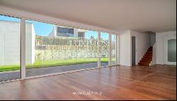 New luxury villa with garden, for sale, in Leça da Palmeira, Porto, Portugal