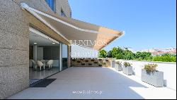 Luxury villa with garden and pool, for sale, in Matosinhos, Portugal