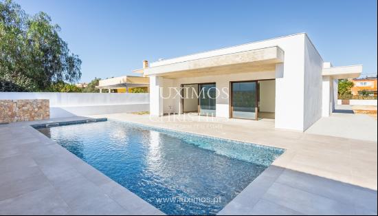 3-bedroom Villa with pool, Monte Canelas, Portimao, Algarve, Portugal