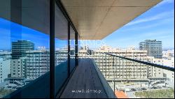 Two bedroom flat with sea views, for sale, in Matosinhos Sul, Portugal