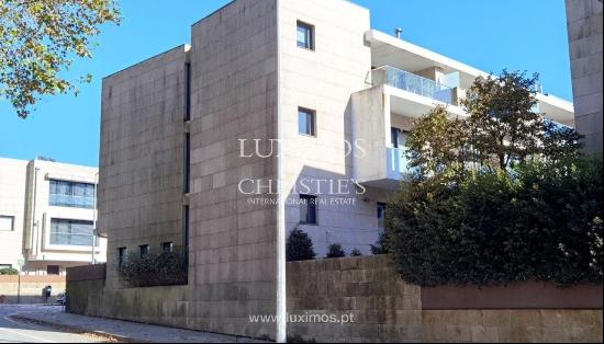 Exclusive 7-bedroom villa with garden for sale in Porto, Portugal