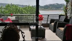 4+1 bedroom duplex flat with river views for sale in Porto, Portugal