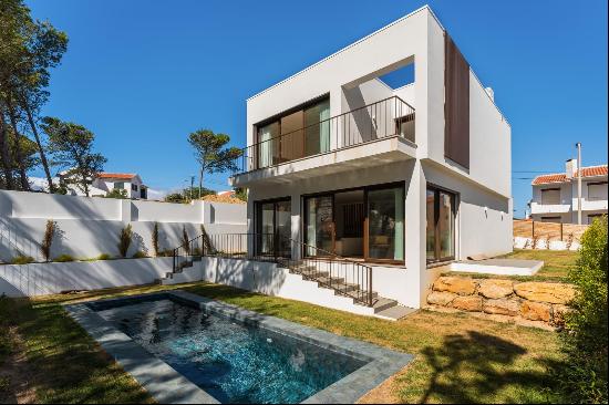 3+1 Bedroom Villa in Murches, Cascais