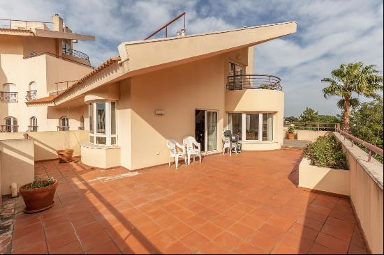 4 Bedroom Apartment, Cascais